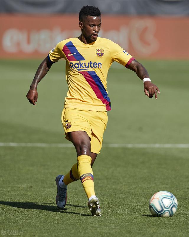  法甲射手榜竞争激烈多名前锋状态火热争夺金靴